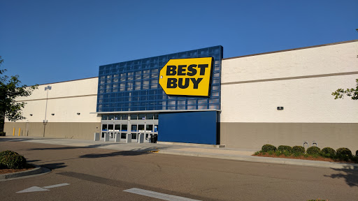 Best Buy, 200 Town Center Pkwy, Slidell, LA 70458, USA, 