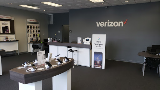 Cell Phone Store «Verizon Authorized Retailer - Simply», reviews and photos, 38 Town Line Rd, Rocky Hill, CT 06067, USA