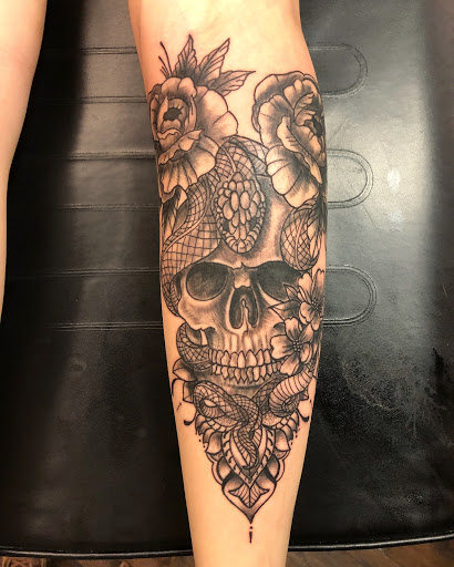 Find cute best friend tattoo ideas for your next unique tattoo in Alamosa at The Shop Tattoo & Comics