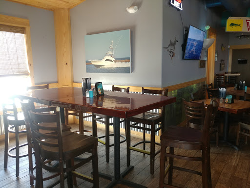 Sports Bar «Stingrays Taphouse and Grill», reviews and photos, 401 Beach Ave, Port Aransas, TX 78373, USA