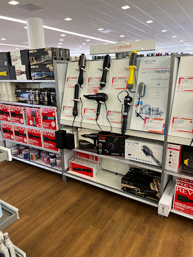 Hair Salon «Ulta Beauty», reviews and photos, 1606 Village Market Blvd SE #130, Leesburg, VA 20175, USA