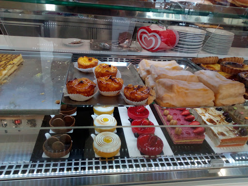 Café São Jorge no Carcavelos, Lisboa