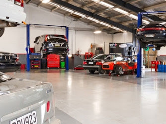 Bosch Car Service - Advantage Auto Centre