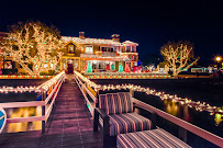 Brite Nites | Holiday & Outdoor Lighting - Photo 9 - Car repair in Fort Lauderdale, FL, Fort Lauderdale