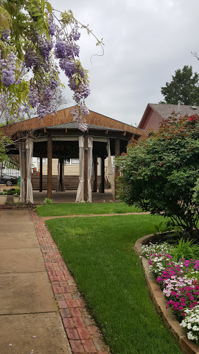 Tourist Attraction «Chestnut Square Historic Village», reviews and photos, 315 S Chestnut St, McKinney, TX 75069, USA