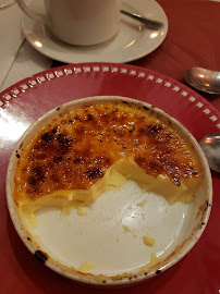 Custard du Restaurant français Le Vieux Bistrot : Spécialité Fromage, Fondue , Raclette, Pierrades à Paris - n°10