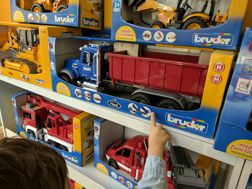 Toy Store «Thinker Toys», reviews and photos, 7784 SW Capitol Hwy, Portland, OR 97219, USA