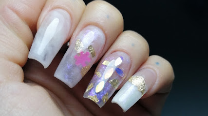 excentrica nails