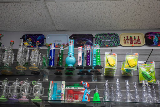 Tobacco Shop «A&R Smoke Shop», reviews and photos, 1245 W Baseline Rd, Mesa, AZ 85202, USA