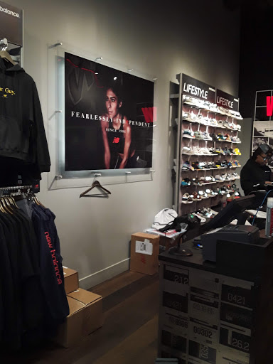 Shoe Store «New Balance», reviews and photos, 1615 Walnut St, Philadelphia, PA 19103, USA