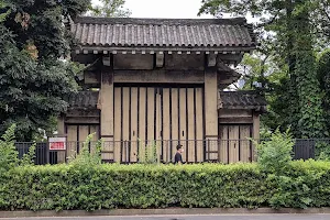Onarimon Gate image