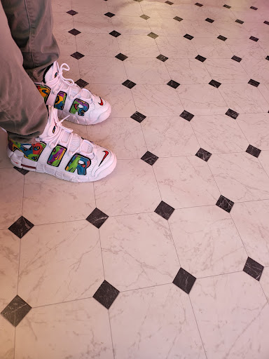 Shoe Store «Foot Locker», reviews and photos, 1100 N Wesleyan Blvd, Rocky Mount, NC 27804, USA