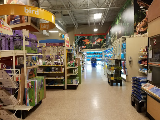 Pet Supply Store «PetSmart», reviews and photos, 730 S Sepulveda Blvd, El Segundo, CA 90245, USA