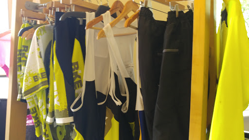 Bicycle Store «BiKEFIX», reviews and photos, 8781 Cincinnati Dayton Rd, West Chester Township, OH 45069, USA