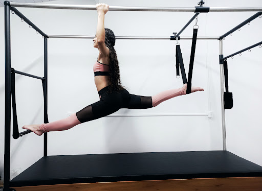Logo da empresa - Spine Up Studio pilates