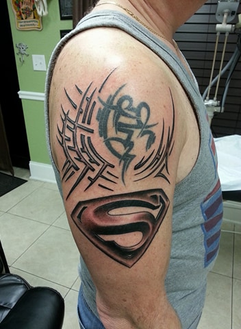 Tattoo Shop «Aces High Tattoo Lake Worth», reviews and photos, 407 S Dixie Hwy, Lake Worth, FL 33460, USA