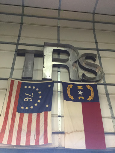 GARAGE TRS, 26 Glendale Ave g, Asheville, NC 28803, USA, 