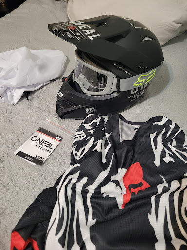 Motorcycle Parts Store «Cycle Gear», reviews and photos, 1765 NE 163rd St, North Miami Beach, FL 33162, USA