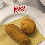 Photo n°1 de l'avis de Teresa.. fait le 23/02/2018 à 08:22 sur le  Ristorante Pizzeria Mascagni à Naples