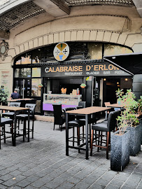 Atmosphère du Restaurant La Calabraise d'Erlon à Reims - n°1