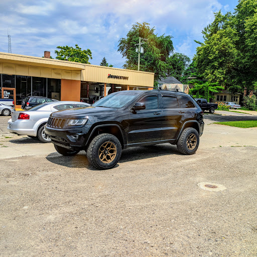 Tire Shop «Firestone Complete Auto Care», reviews and photos, 325 S Monroe St, Monroe, MI 48161, USA