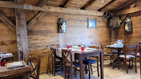 Atmosphère du Restaurant de cuisine européenne moderne La Poya à Châtel - n°8