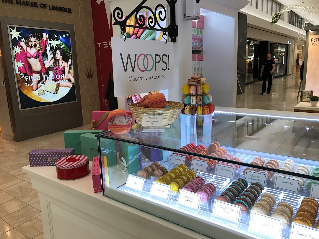 Woops Macarons (Walt Whitman Mall)