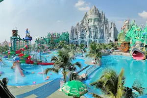 Suoi Tien Theme Park image
