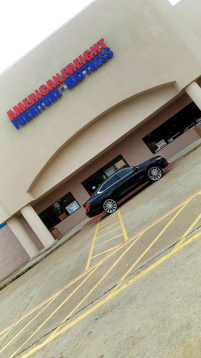 Furniture Store «American Freight Furniture and Mattress», reviews and photos, 2964 W Wheatland Rd, Dallas, TX 75237, USA