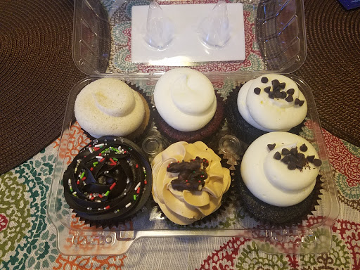 Bakery «Flavor Cupcakery», reviews and photos, 10253 York Rd, Cockeysville, MD 21030, USA