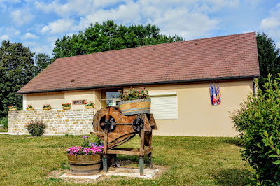 Mairie à Bragny_sur Saône