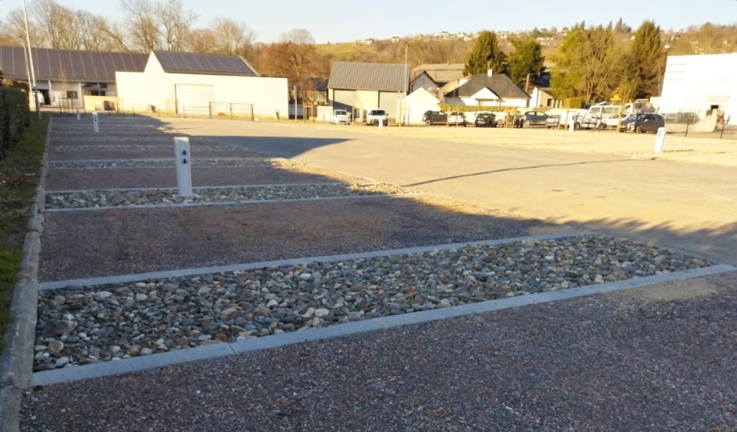 Aire Camping-Car Park à Bagnères-de-Bigorre