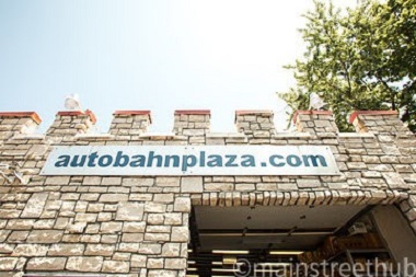 Used Car Dealer «Autobahn», reviews and photos, 1111 Westport Rd, Kansas City, MO 64111, USA
