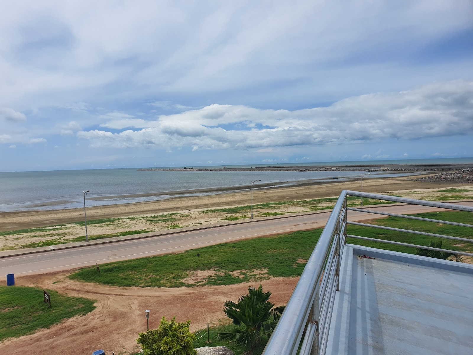 Foto von Pak Nam Lang Suan Beach - beliebter Ort unter Entspannungskennern