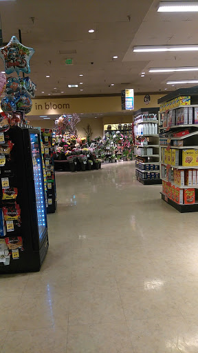 Grocery Store «Vons», reviews and photos, 10321 Sepulveda Blvd, Mission Hills, CA 91345, USA