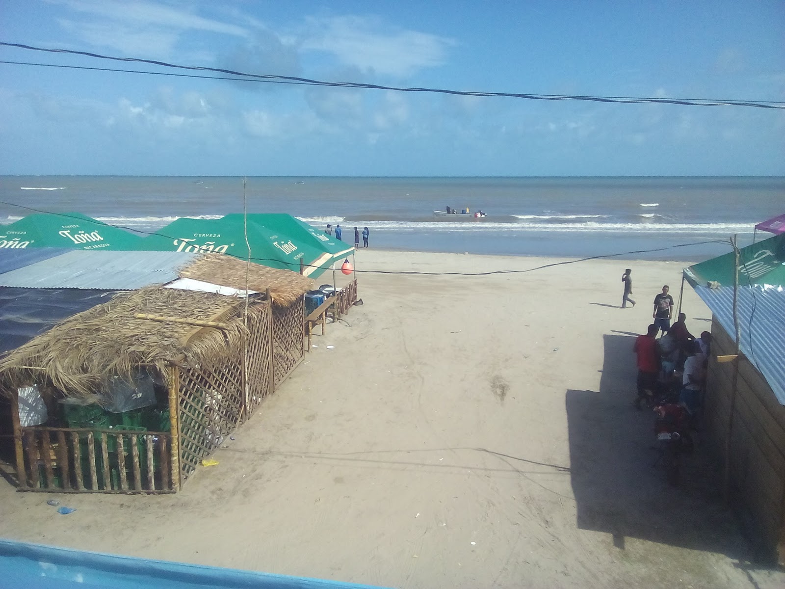 拉博卡尼塔海滩的照片 具有部分干净级别的清洁度