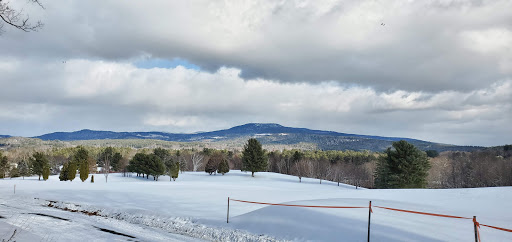 Country Club «Claremont Country Club», reviews and photos, 2 Maple Ave, Claremont, NH 03743, USA