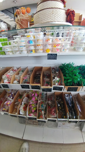 Baking Supply Store «Calico Cake Shop», reviews and photos, 7321 Orangethorpe Ave, Buena Park, CA 90621, USA