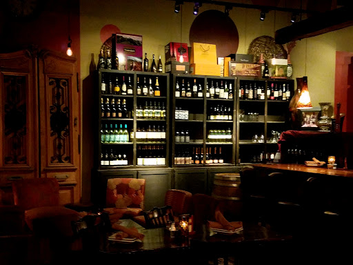 Bistro «The Wine Bistro», reviews and photos, 8231 High St, Columbus, OH 43235, USA