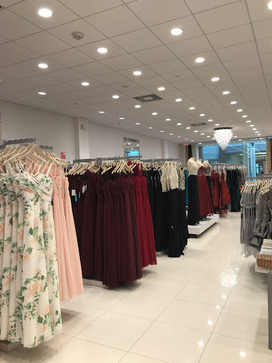 Dress Store «Camille La Vie», reviews and photos, 11401 Pines Blvd #698, Pembroke Pines, FL 33026, USA