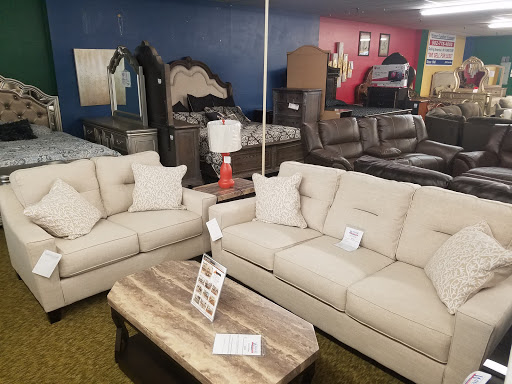 Furniture Store «Winner Furniture - Shively», reviews and photos, 2530 Dixie Hwy, Louisville, KY 40216, USA