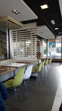 Atmosphère du Restauration rapide McDonald's à Aulnoy-Lez-Valenciennes - n°9