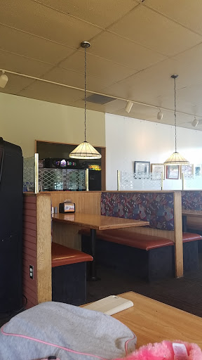 Pizza Restaurant «Round Table Pizza», reviews and photos, 37480 Fremont Blvd, Fremont, CA 94536, USA