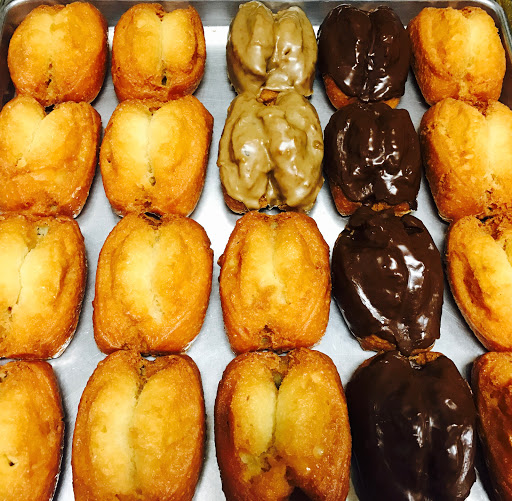 Donut Shop «Family Donut Shop», reviews and photos, 2100 N Northgate Way, Seattle, WA 98133, USA