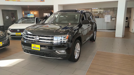 Volkswagen Dealer «Luther Westside Volkswagen», reviews and photos, 2370 MN-100, St Louis Park, MN 55416, USA