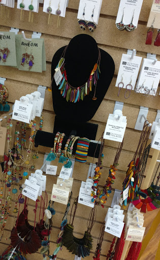 Gift Shop «Ten Thousand Villages», reviews and photos, 701 Gettysburg Pike, Mechanicsburg, PA 17055, USA