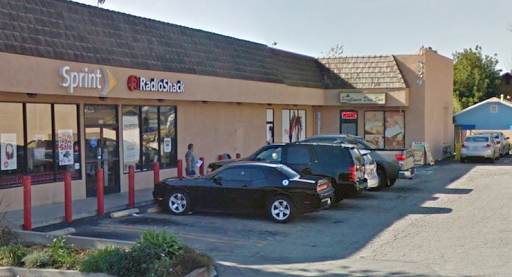 Sprint Store, 825 N Lake Ave, Pasadena, CA 91104, USA, 