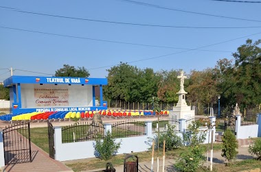 Teatru De Vară