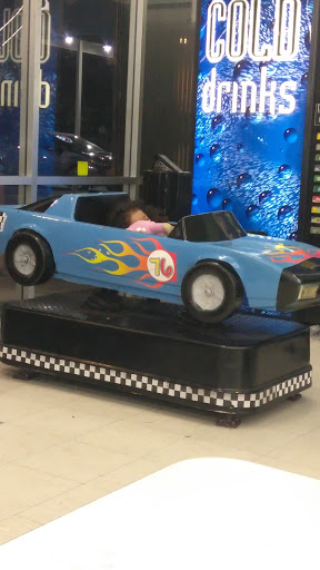 Laundromat «American Coin Laundry», reviews and photos, 1318 W Rosecrans Ave, Gardena, CA 90247, USA