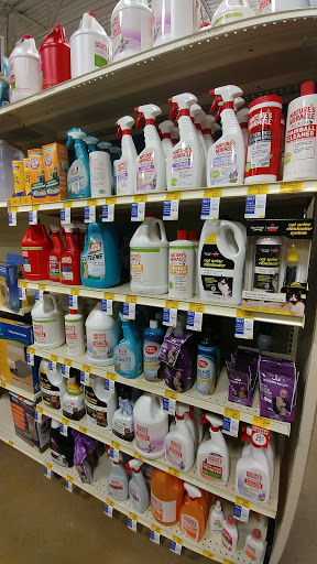 Pet Supply Store «PetSmart», reviews and photos, 2221 Oakton St, Evanston, IL 60202, USA